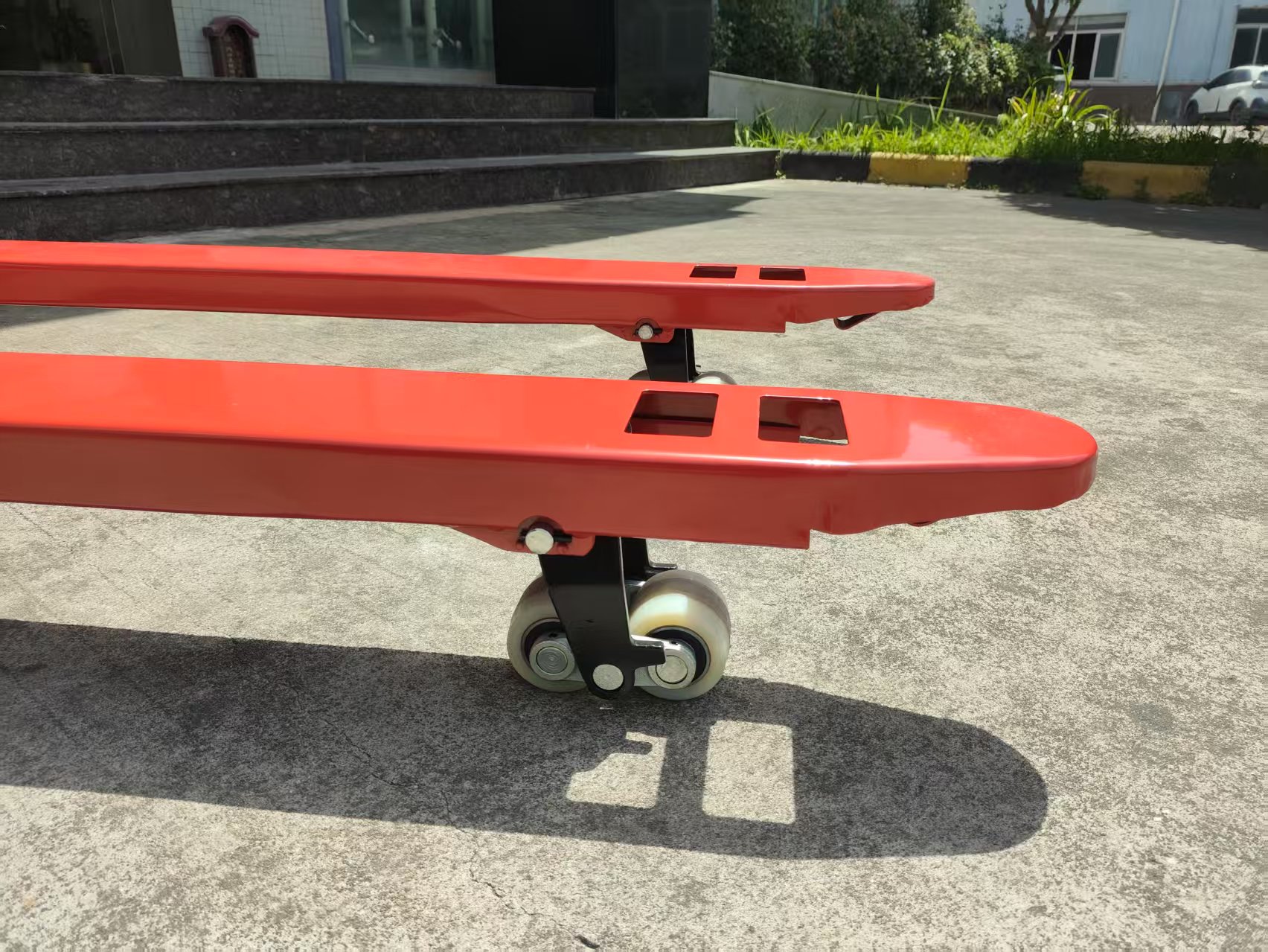 pallet truck factory