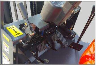 أنواع مختلفة من شاحنات الرافعة الشوكية