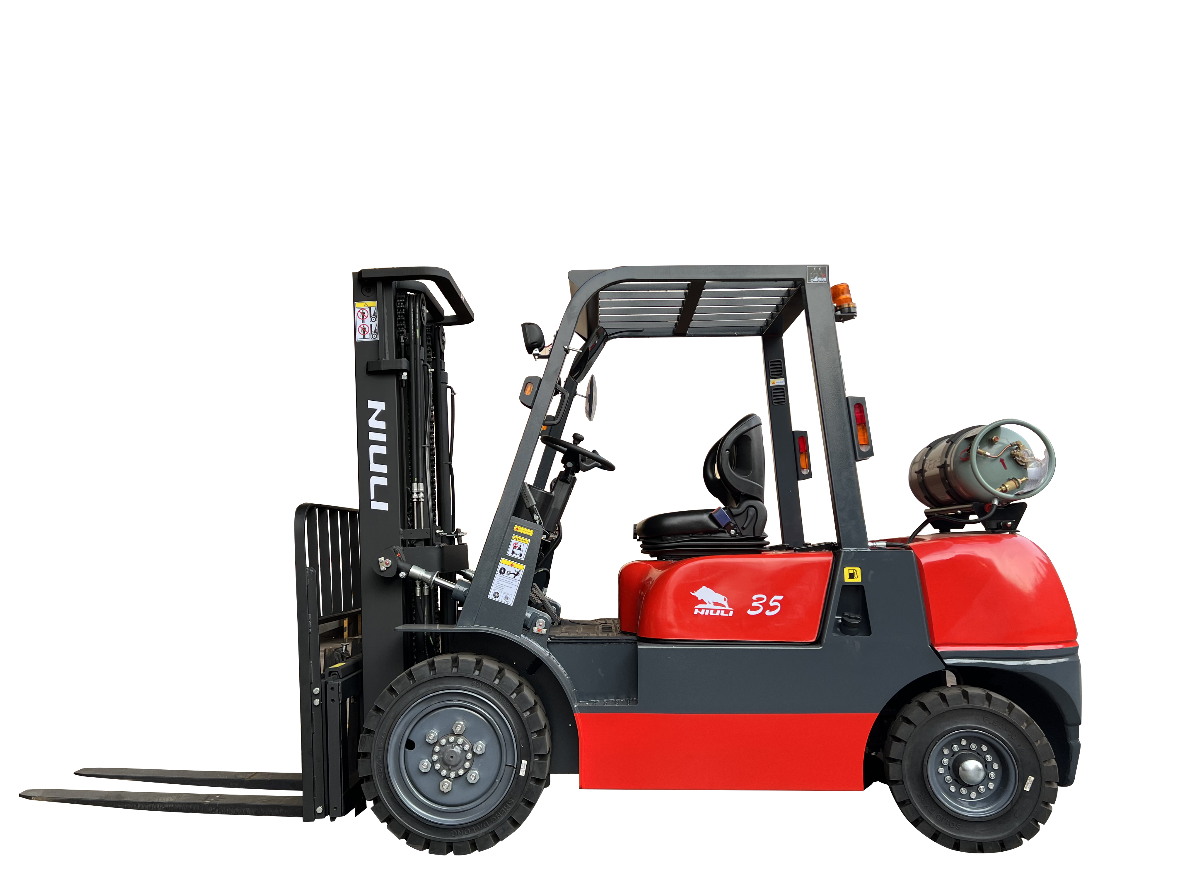Precision Diesel Forklifts are Built for Rugged Terrain Elements